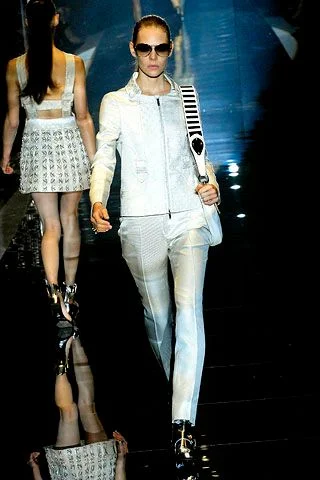 Look 29